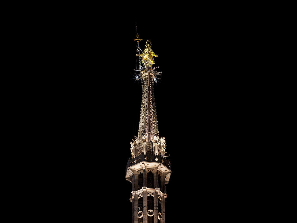 FuturoLuce_Madonnina_Duomo_02